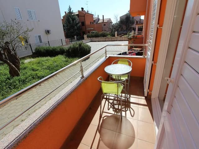 APARTMENT ONE BEDROOM