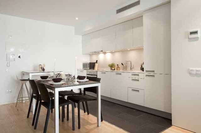 APARTMENT PREMIUM