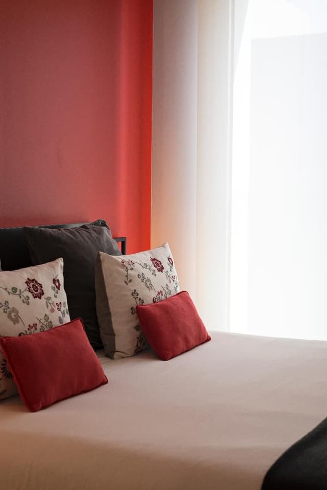APARTMENT BUSINESS SUPERIOR