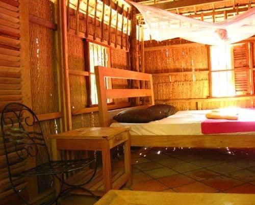 Bungalow with Patio