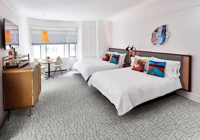 DOUBLE DELUXE TWO QUEEN BEDS