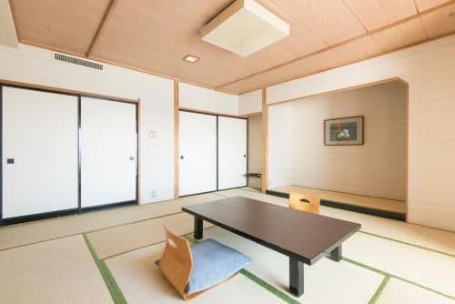 Japanese-Style Room Ocean View - Smoking