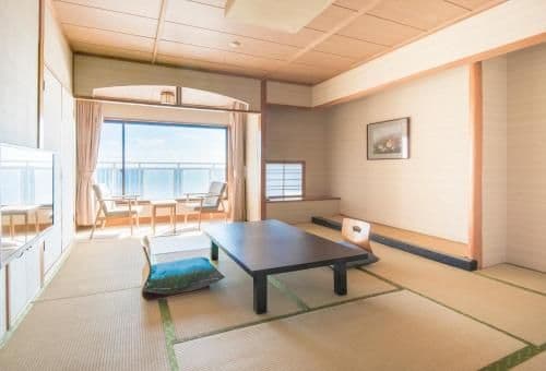 Japanese-Style Room Ocean View - Smoking