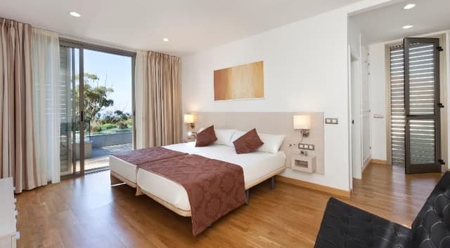 VILLA THREE BEDROOMS