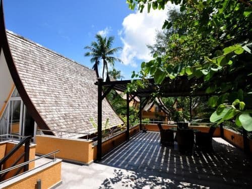 Villa - Beach Front