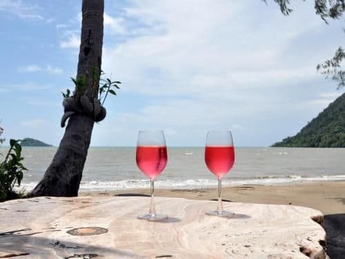 Villa - Beach Front