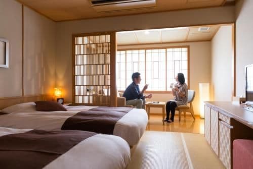 Twin Room - Buffet Breakfast + Restaurant Dinner Included