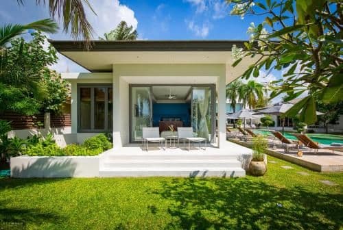 Five-Bedroom Villa - Beach Front