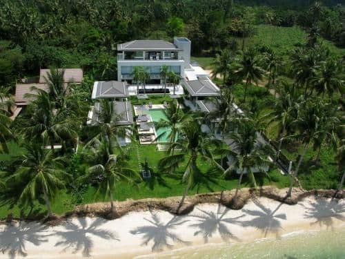 Five-Bedroom Villa - Beach Front