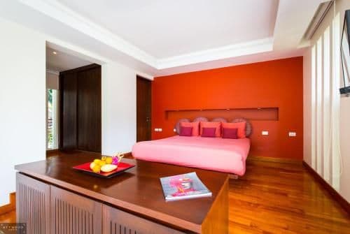 Five-Bedroom Villa - Beach Front