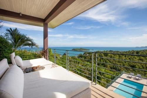 Villa with Sea View