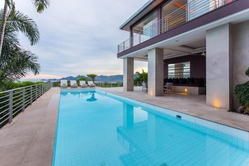 Villa with Sea View