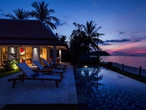 Villa - Beach Front
