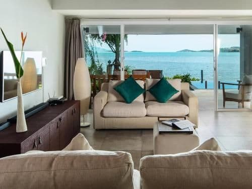 Villa - Beach Front