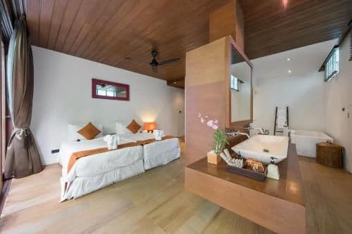 Five-Bedroom Villa