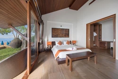 Five-Bedroom Villa