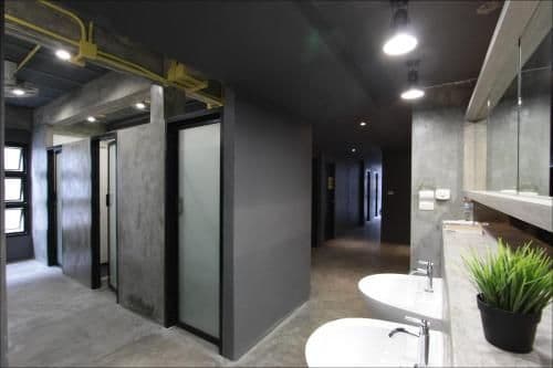 Twin Room with Shared Bathroom