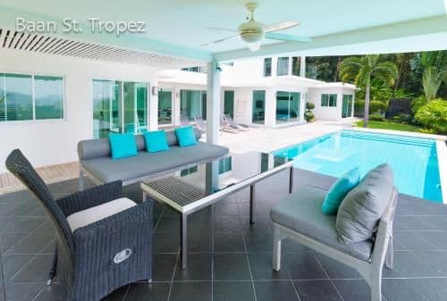 Four-Bedroom Villa with Sea View