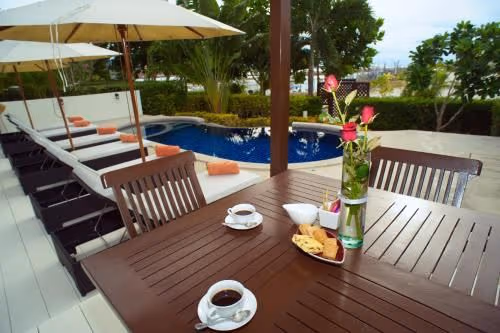 Villa - Beach Front