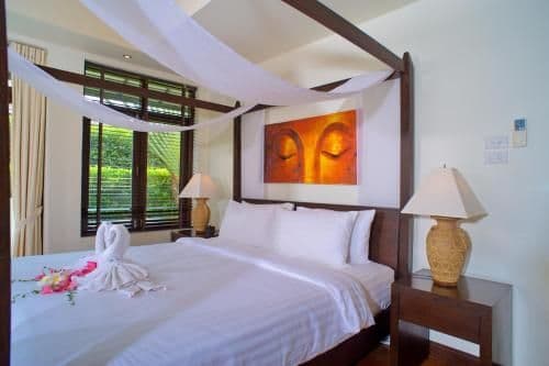 Villa - Beach Front