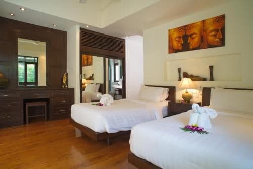 Villa - Beach Front
