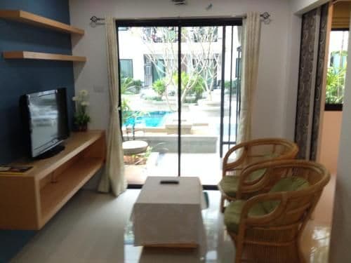 One-Bedroom Apartment with Pool Access