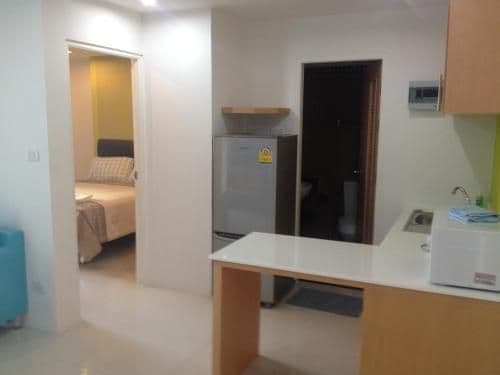 One-Bedroom Apartment with Pool Access