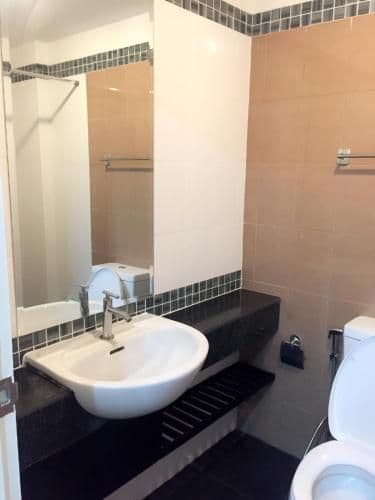 One-Bedroom Apartment with Pool Access