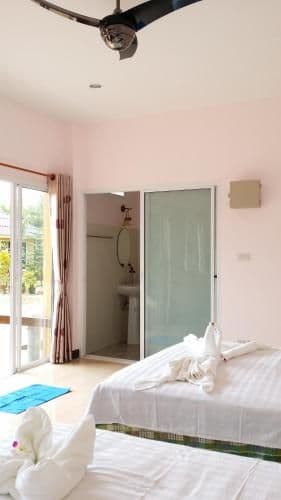 Deluxe Pool View with One Queen Bed and One Single Bed