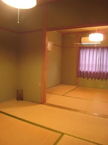 Quadruple Room with Shared Bathroom