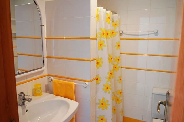 APARTMENT CAPACITY 6 TWO BEDROOMS