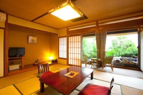 Superior Japanese-Style Room