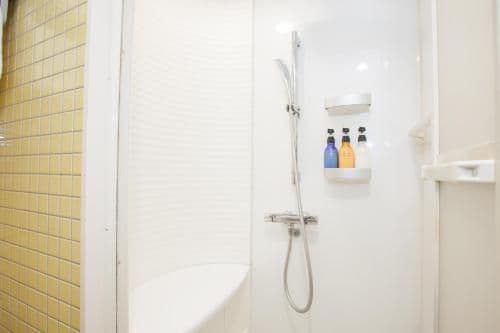 Deluxe Twin Room - Non-Smoking