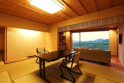 Twin Room with Tatami Area and Special Kobe Beef Kaiseki Dinner - Non-Smoking