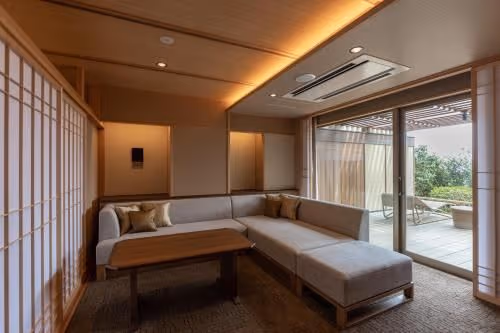 New Wing - Twin Suite with Tatami Area and Open-Air Bath (Kinsen) - Breakfast and Seasonal Kaiseki Dinner (In-room dining) Included