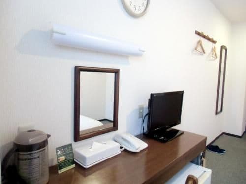 Single Room - Non-Smoking - Long Stay