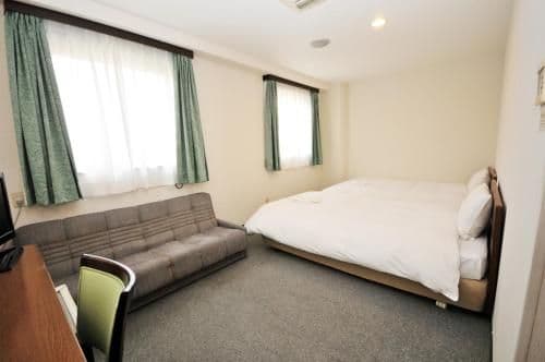 Twin Room with Extra Bed - Smoking