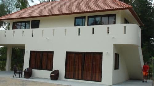 Apartment with Garden View