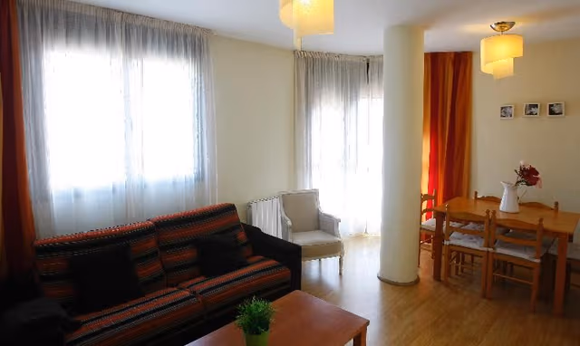 APARTMENT CAPACITY 2