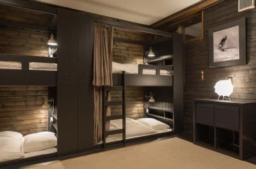 Bunk Bed in Mixed Dormitory Room