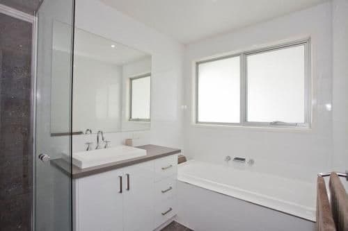 Premium Three-Bedroom Apartment 32A