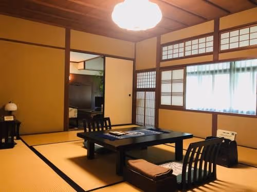 Japanese-Style Superior Suite - "Tenraku"