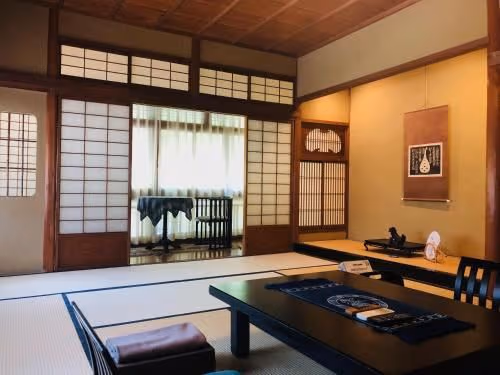 Japanese-Style Superior Suite - "Tenraku"