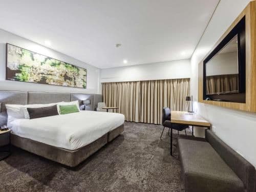 Superior King Room