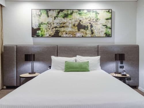 Standard Queen Room