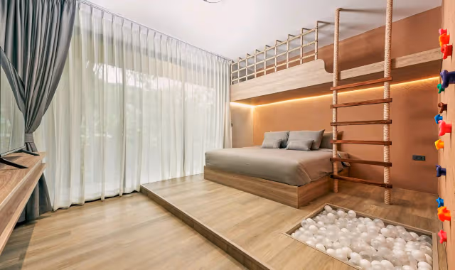 Family Room 3