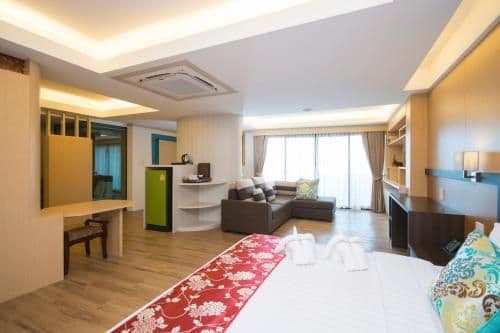 King Suite with Sea View