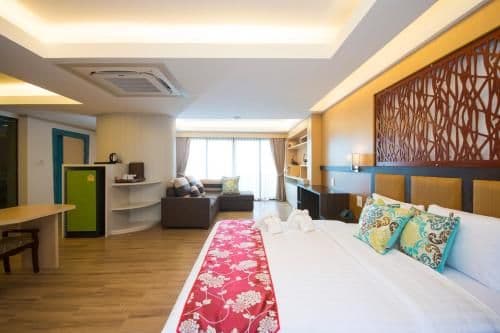 King Suite with Sea View