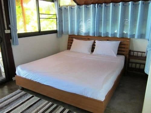 Deluxe Family Bungalow with Beachfront