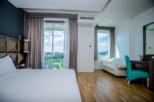 Deluxe Double or Twin Room